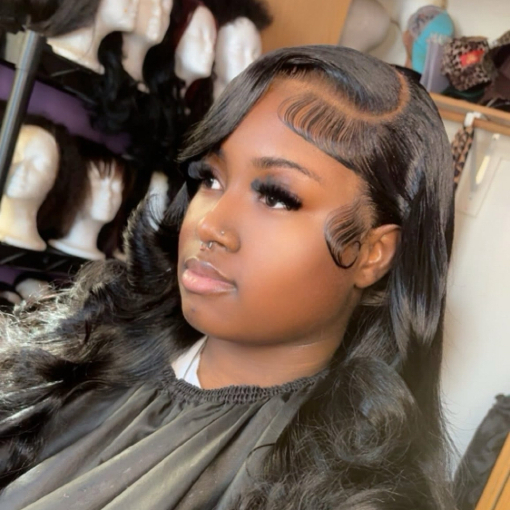 Wig Install at DeCoris QStylez in Milwaukee, WI