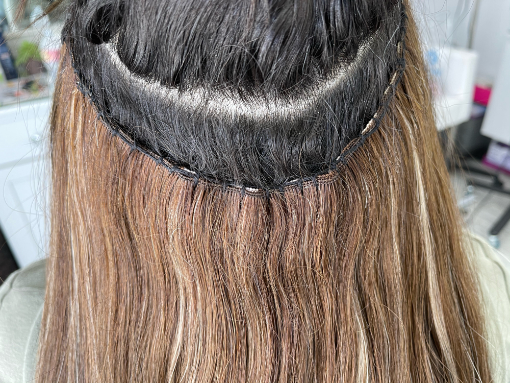 Hair extensions (Move up)