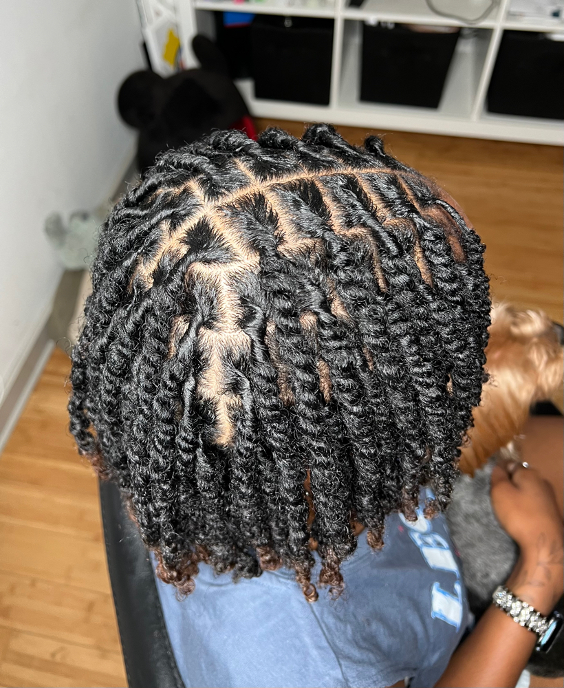 Starter Locs On MEDIUM LENGTH HAIR