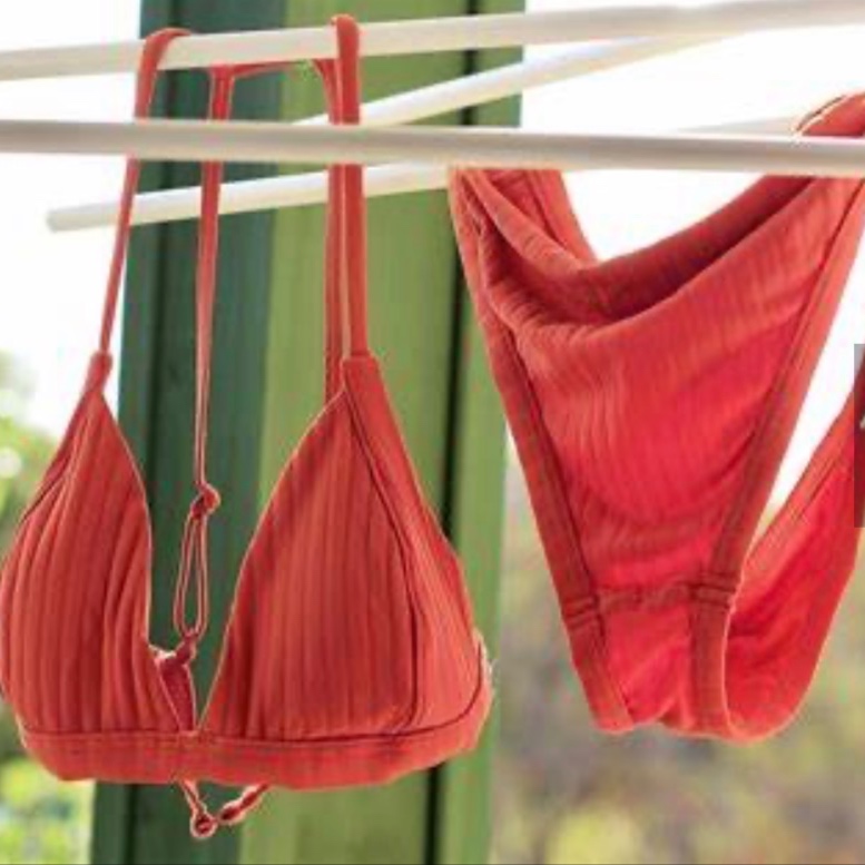 Brazilian All Bare-No Landing Strip at Skin Utopia in San Mateo, CA