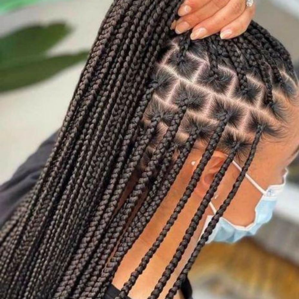 The Knotless Experience at Experience Beauty Salon in Olive Branch, MS
