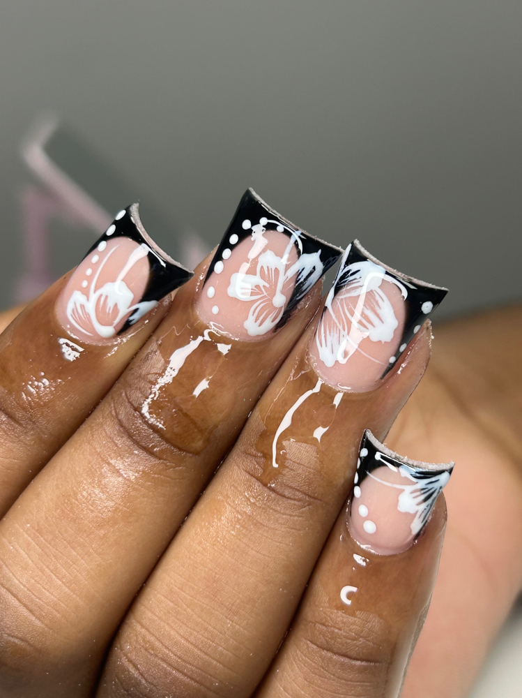 Inspo Set: Short at Klawz by Kay in Greensboro, NC