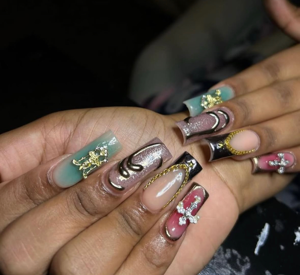 Medium w/ designs