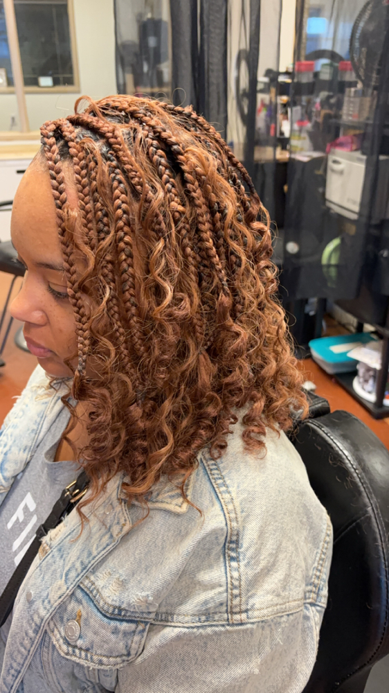 Knotless Bob