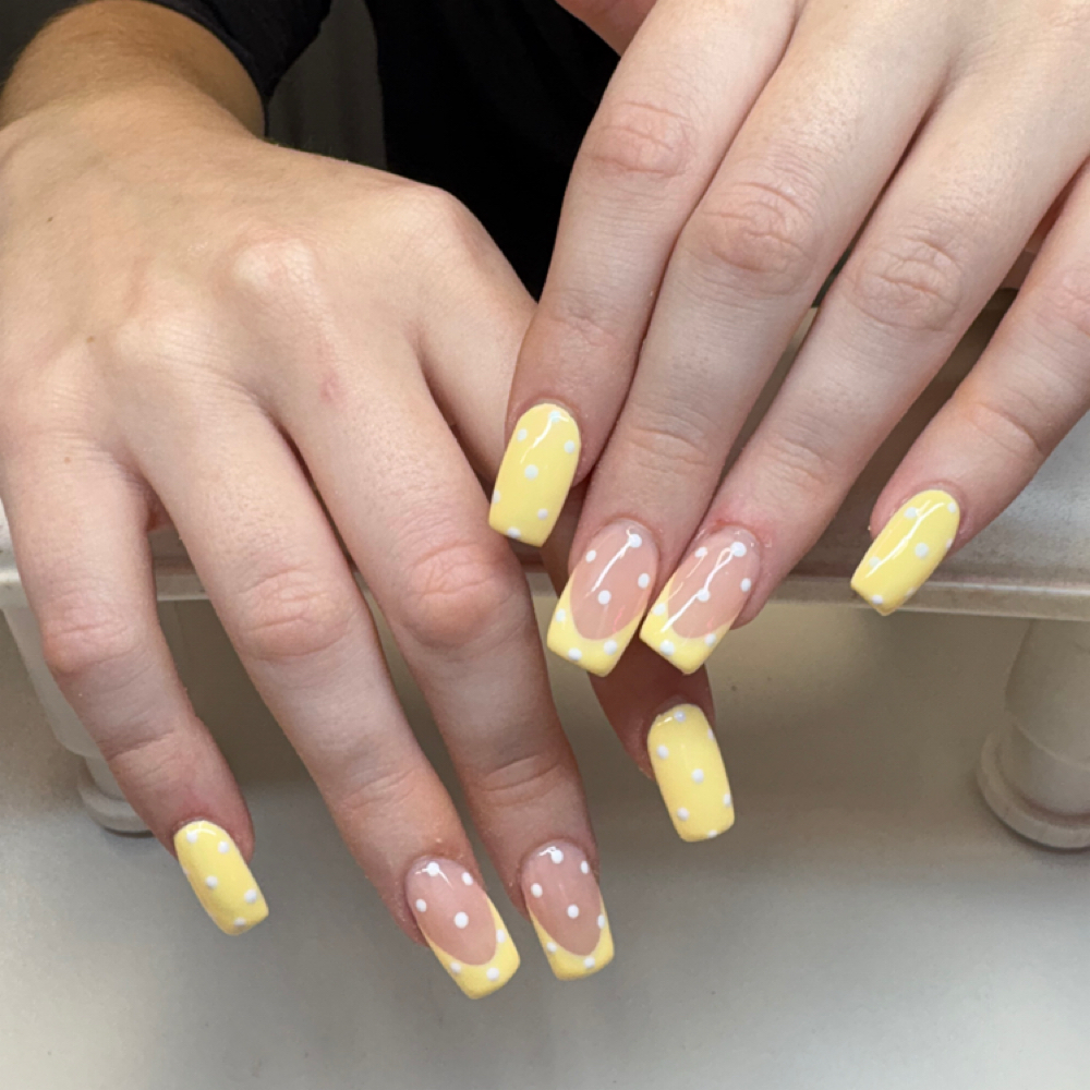 Acrylic Fill with Art at Anna’s Acrylics in Clay Township, MI