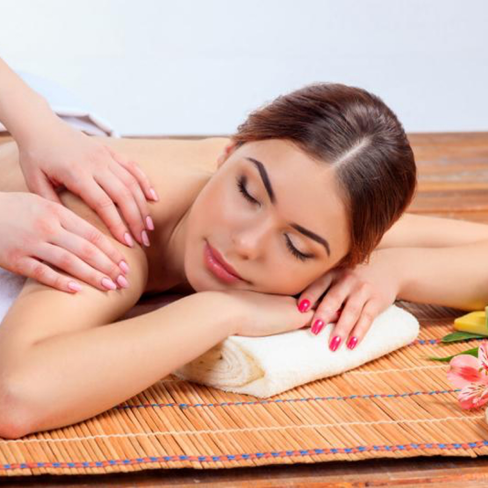 Full Body Relaxing Massage at Unique Clinique Aesthetics in Brooklyn, NY