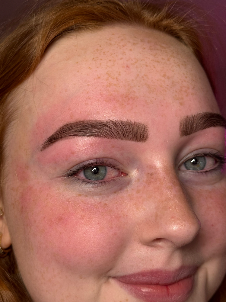 Brow Wax & Tint