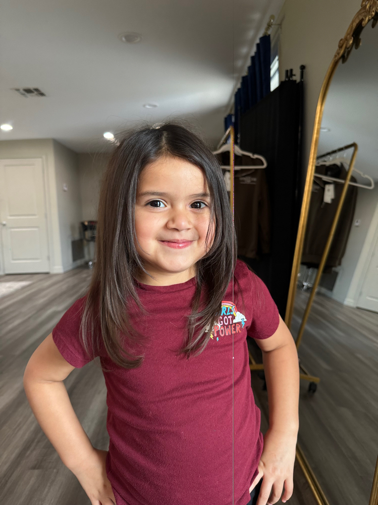 Haircut at Jalysa Vela in Alice, TX