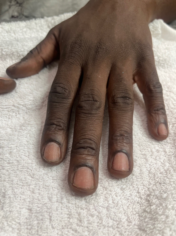 Manicure w/ Fungal Prevention