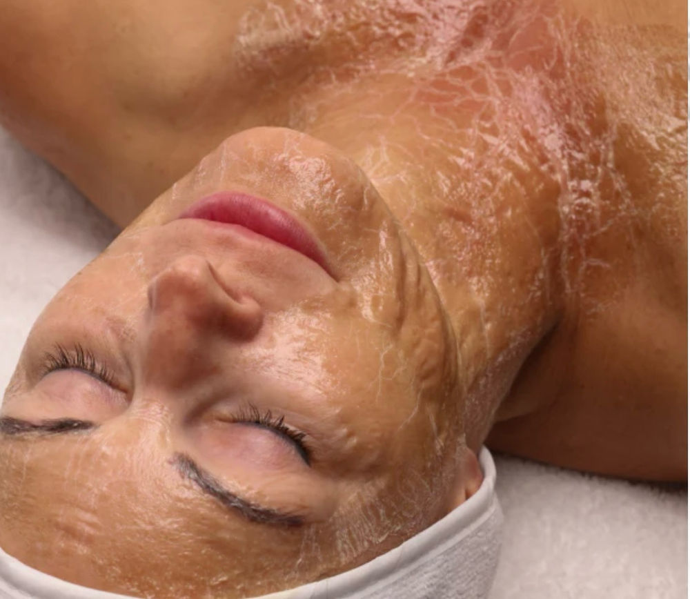 The Luxe Lift Facial