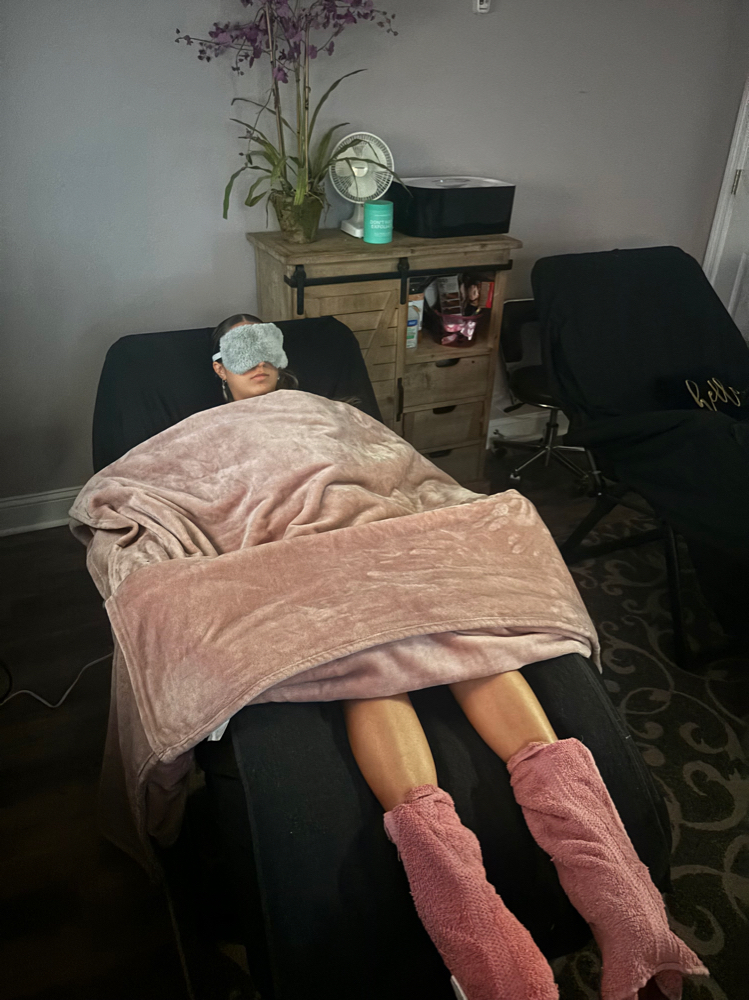 The Relaxing Leg And Foot Massage