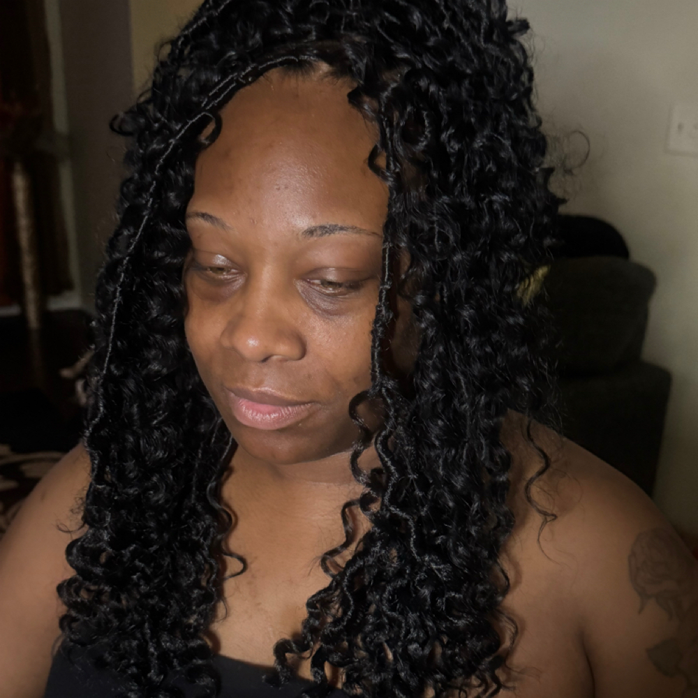 Short Boho Locs Extra Full at Sunshine Thornton in Dayton, OH