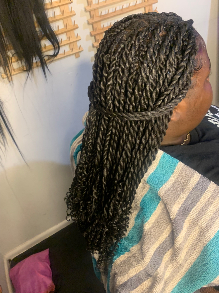 Knotless Twist Shorties at Laya Styles in North Charleston, SC