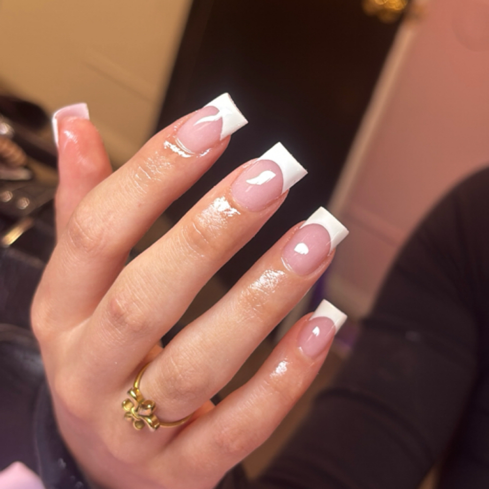 Short Acrylic at Missbehavin’Nails in Concord, CA