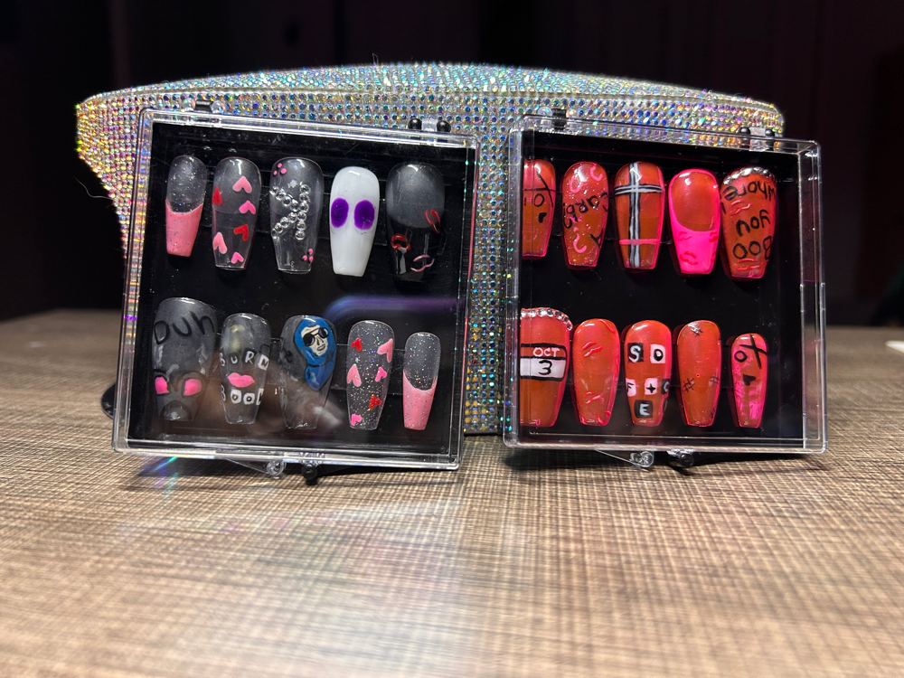 Custom Press Ons
