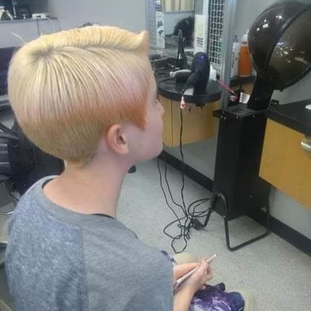 Women Haircut at BeRosey Hair Care Enterprise LLC
