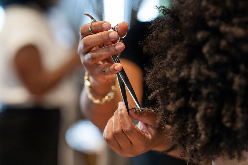 1st Timer Consultation (REQUIRED) at The HR Salon Co. in Augusta, GA