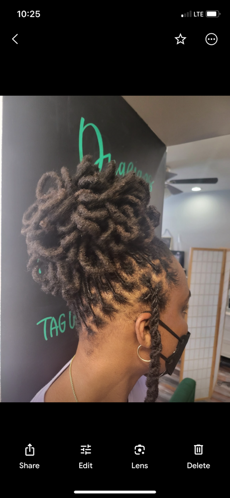 Loc Petals