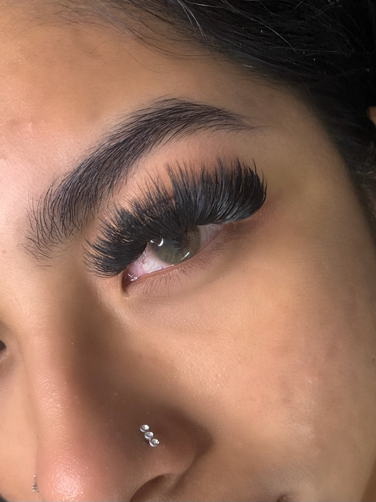 VOLUME FULLSET LASHES