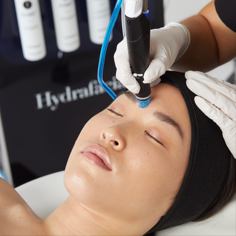 The Signature Hydrafacial