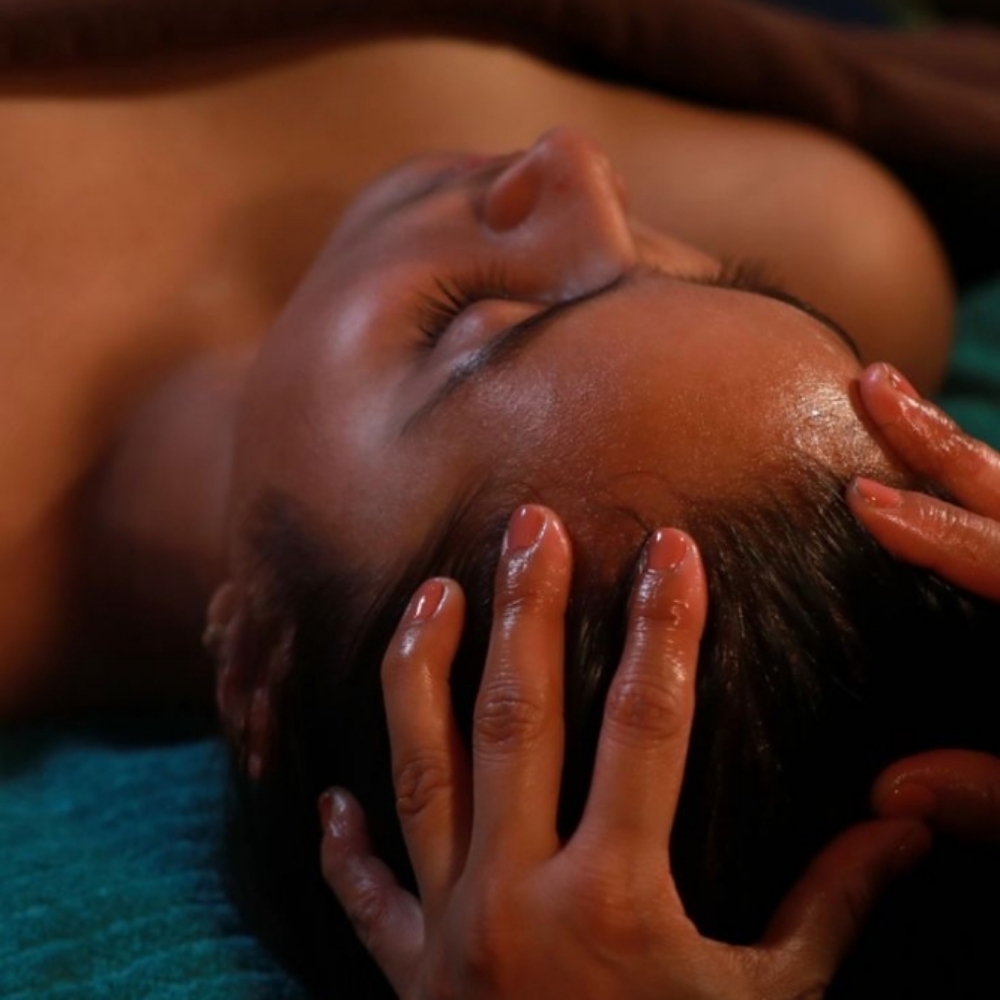 90 m Reflexology Massage at Golden Palm Bodywork in Atlanta, GA