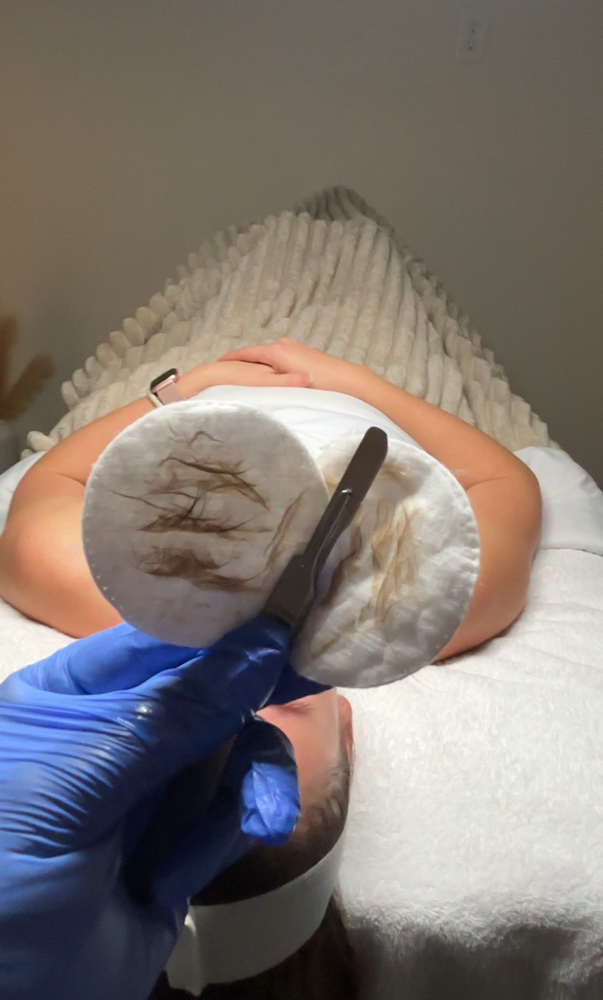 Dermaplaning *Add On*