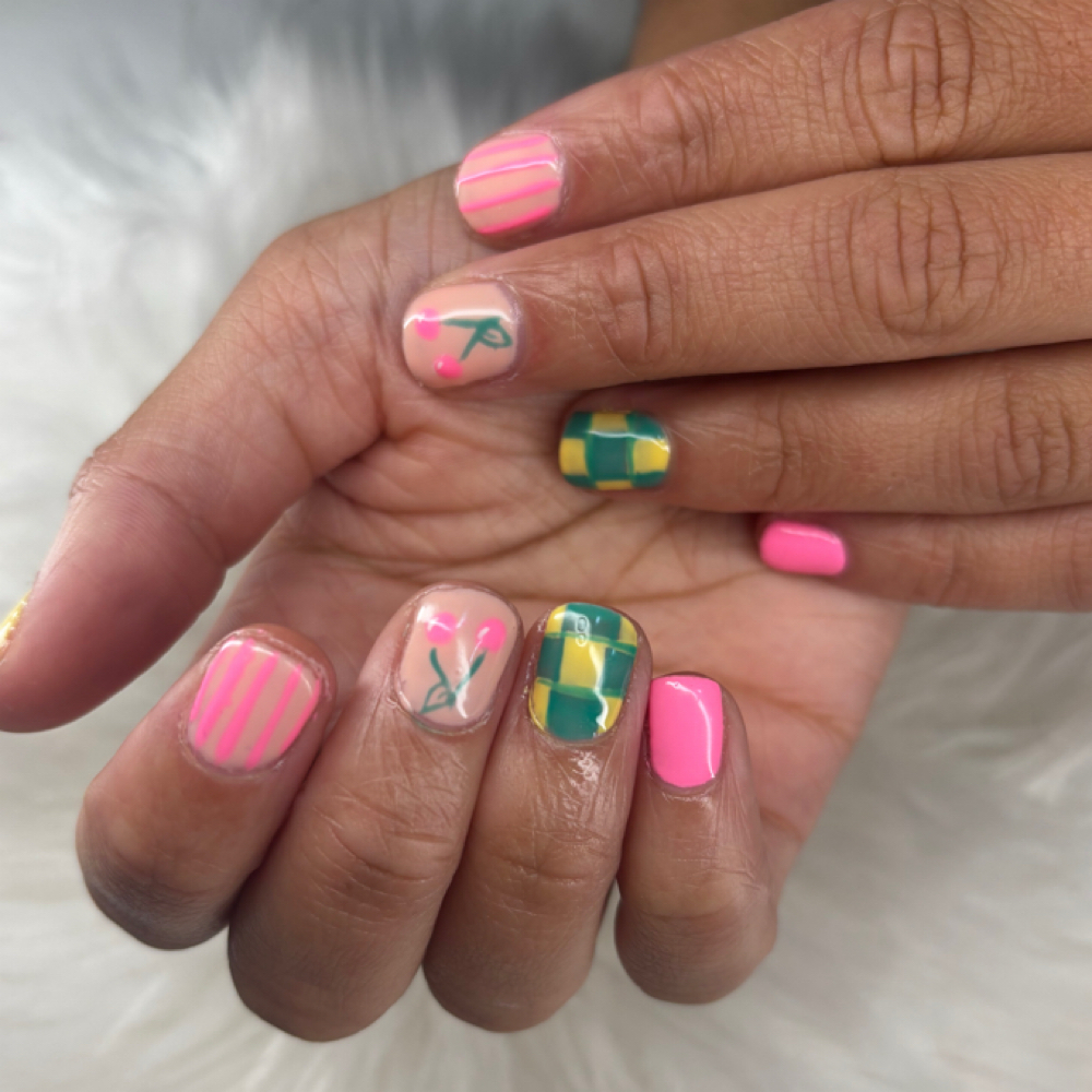 ✨Gel mani W/ art ✨ at Shv.Nailz in Kent, OH
