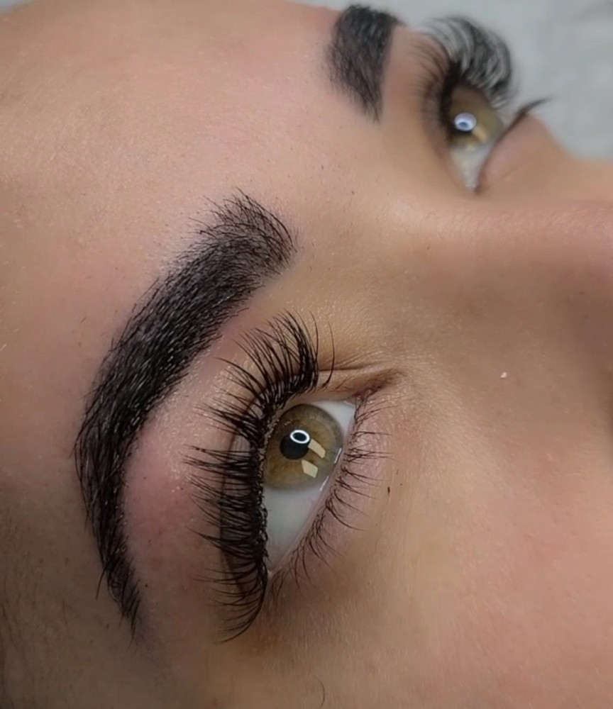 Classic Eyelash Extension at Deggies_Beauty in Paterson, NJ
