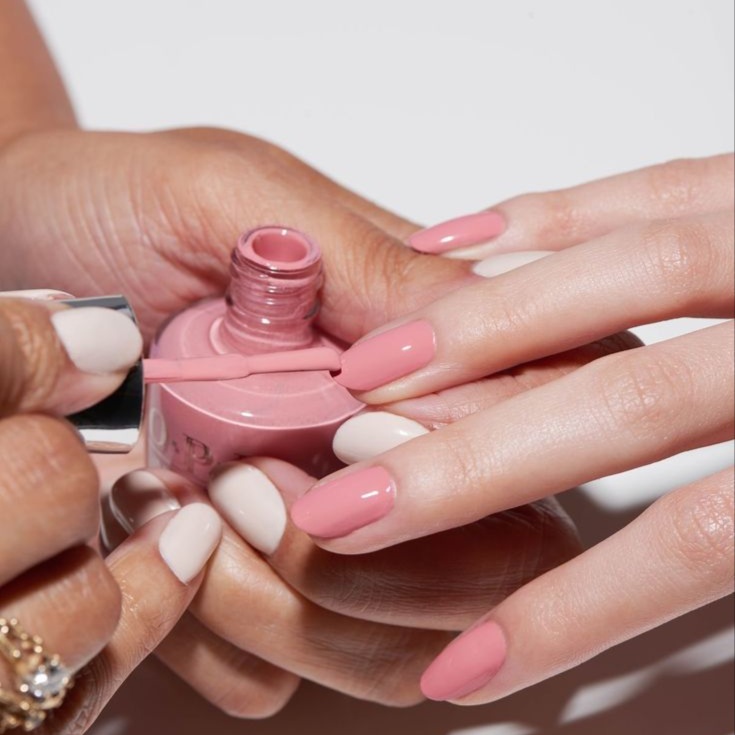 Polish change at Saturia Nails in Cumming, GA