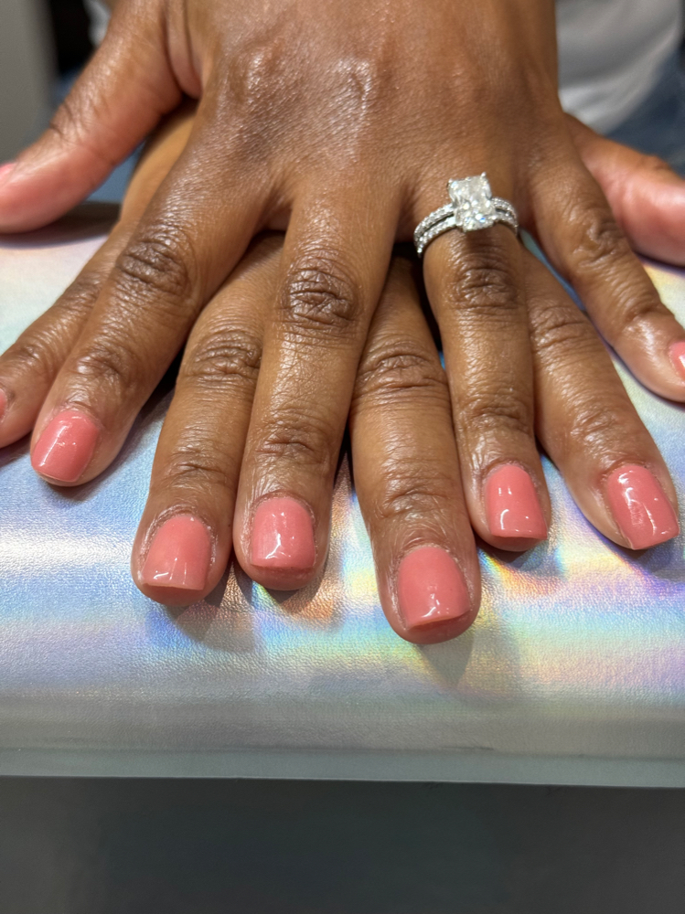 Dip Powder Manicure