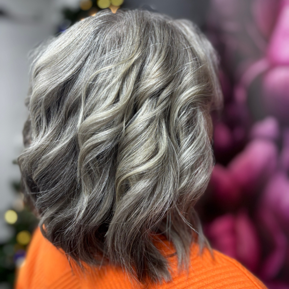 Women’s Dry Haircut Only at (Nat Did That) NDT Hair Co. in Cleburne, TX