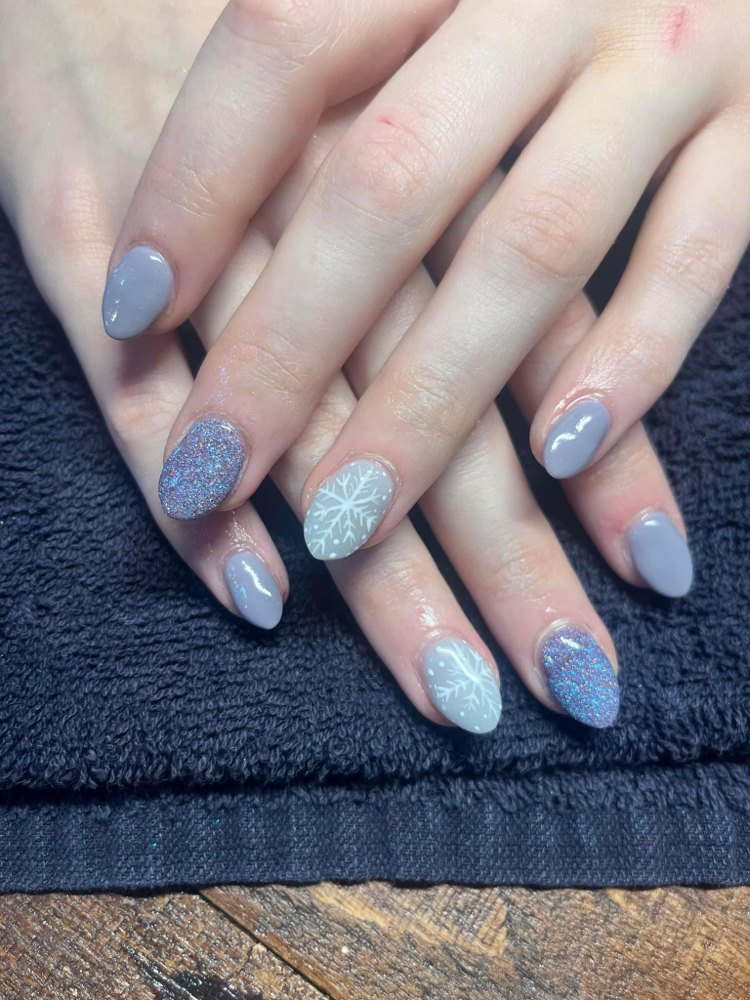 dip powder on natural nails