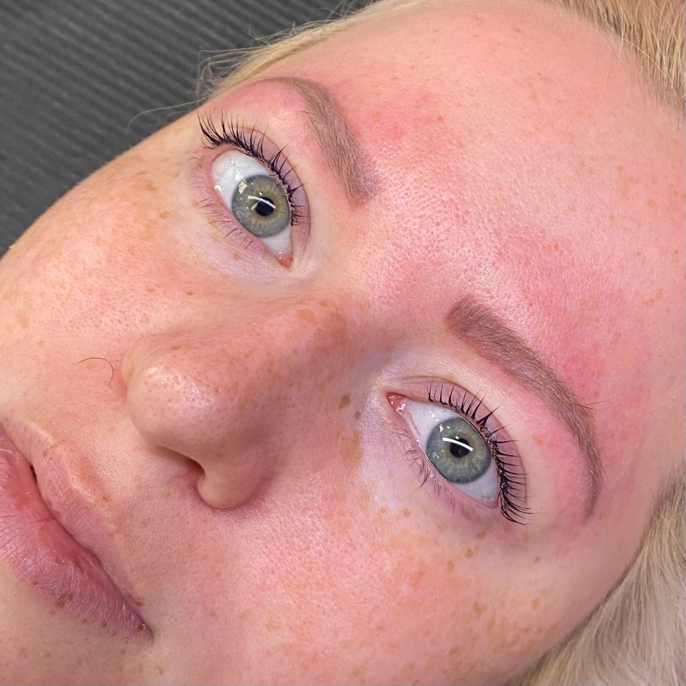 Brow Wax at Lil’s beauty bar in Trexlertown, PA