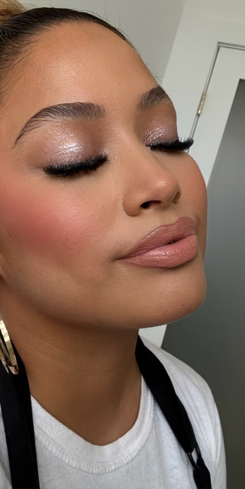 Soft Glam at Beautybyflor in Newport Beach, CA