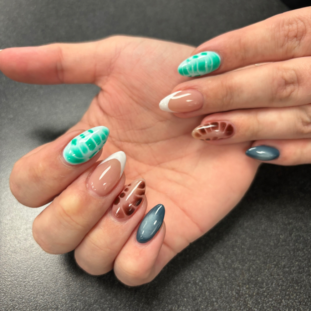 Sculpted Hard Gel Full Set at Sage & Style in Savanna, IL