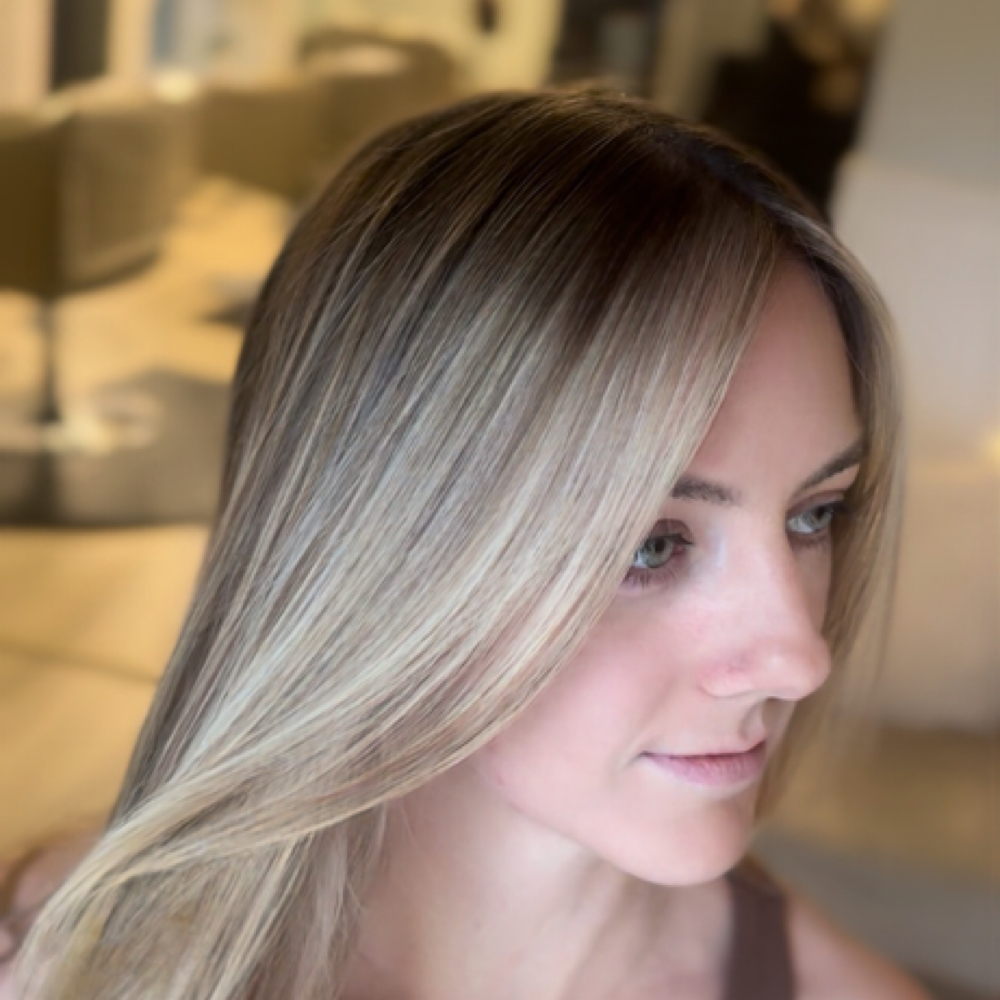 Single-Process + Signature Blowout at Palm&Pearl in Delray Beach, FL