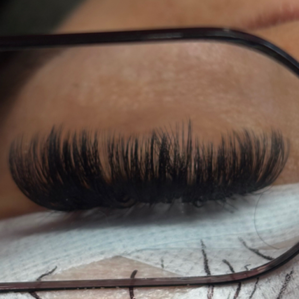 Volume 1 Week Fill at Sersi Beauty in Albuquerque, NM