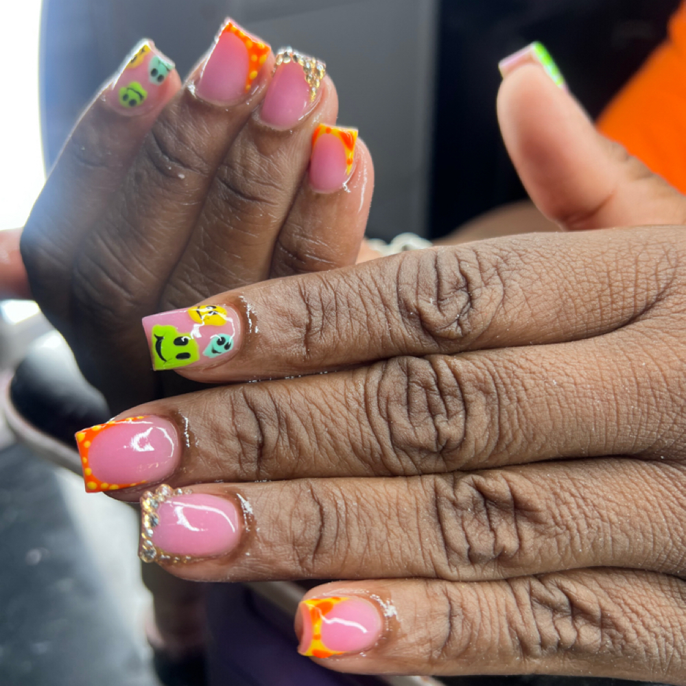 Short Full Set at Venetta Gosha in Chicago, IL