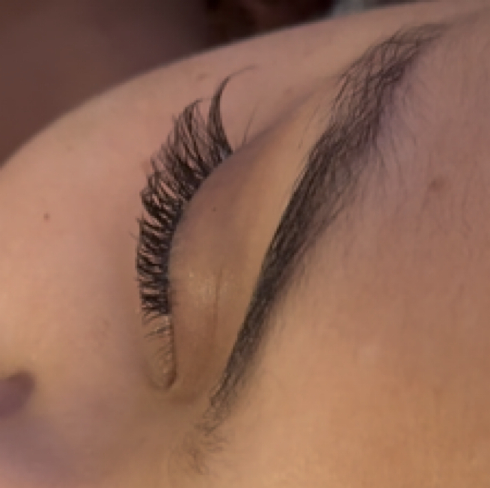Cateye Clusters at Queensmade Esthetics in Wilmington, NC