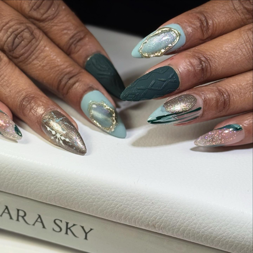 Tier 3 nail art at FFNAILSTUDIO in Chicago, IL