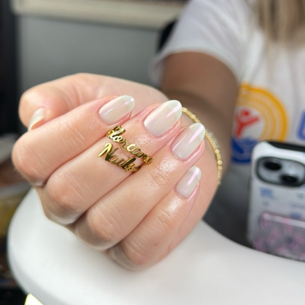 Gel Manicure at Gloriana Nail Artist in Bellefontaine, OH