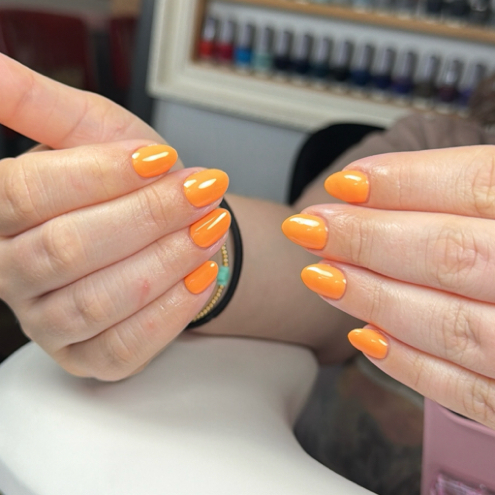 Gel Manicure at Gloriana Nail Artist in Bellefontaine, OH