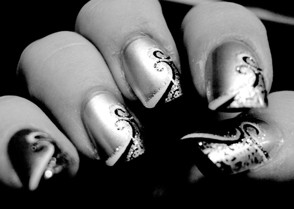 Acrylic Overlay at Studio 981 in Richmond, VA