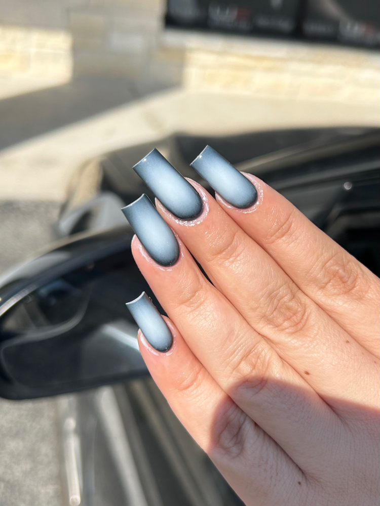 AURA NAIL ART