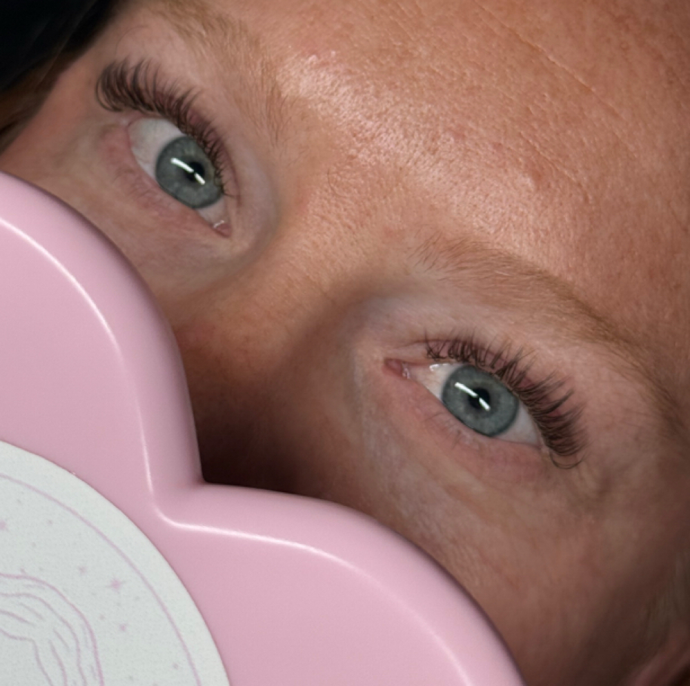 Hybrid Lash Fill at Glowy Noey in Cape Coral, FL