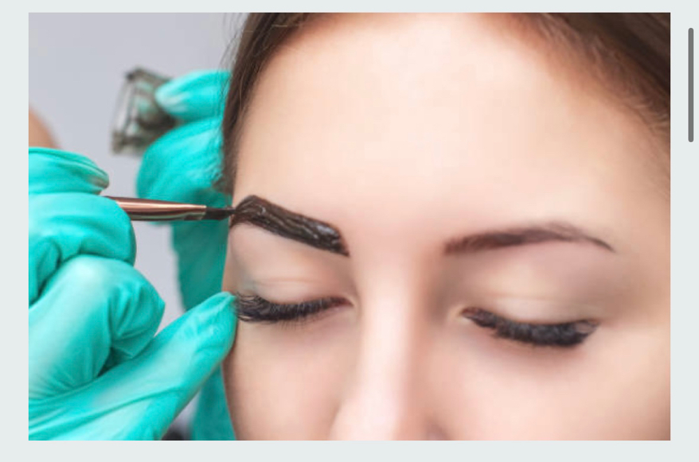 Brow Tint