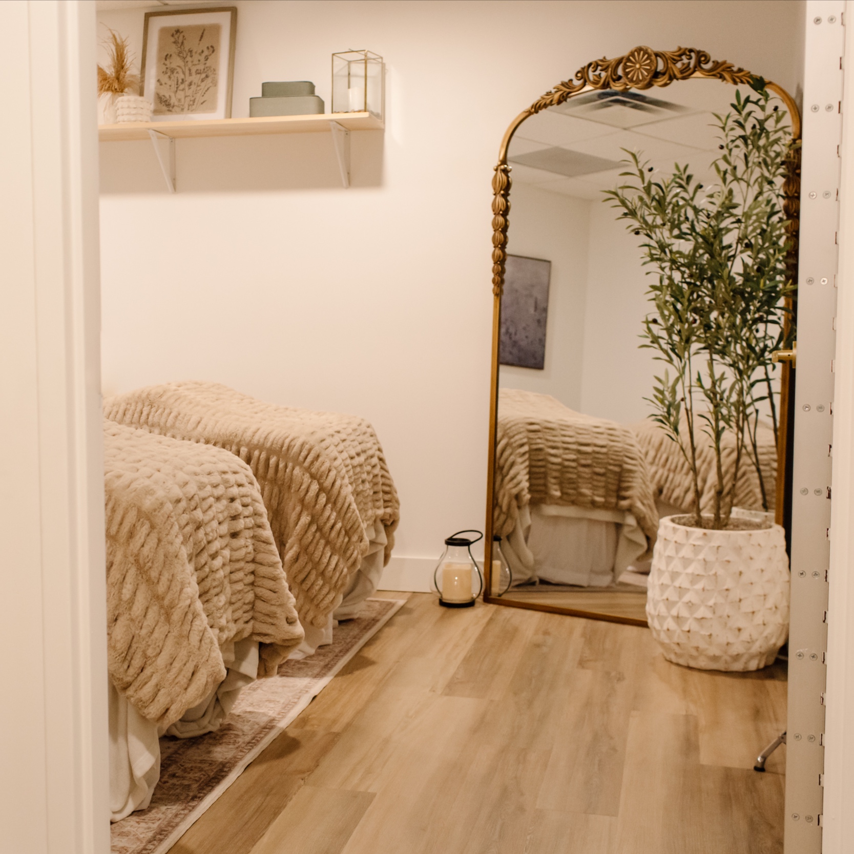 Couples Massage 60 Minute at Studio Eleven Eleven Day Spa & Boutique in Sebastian, FL