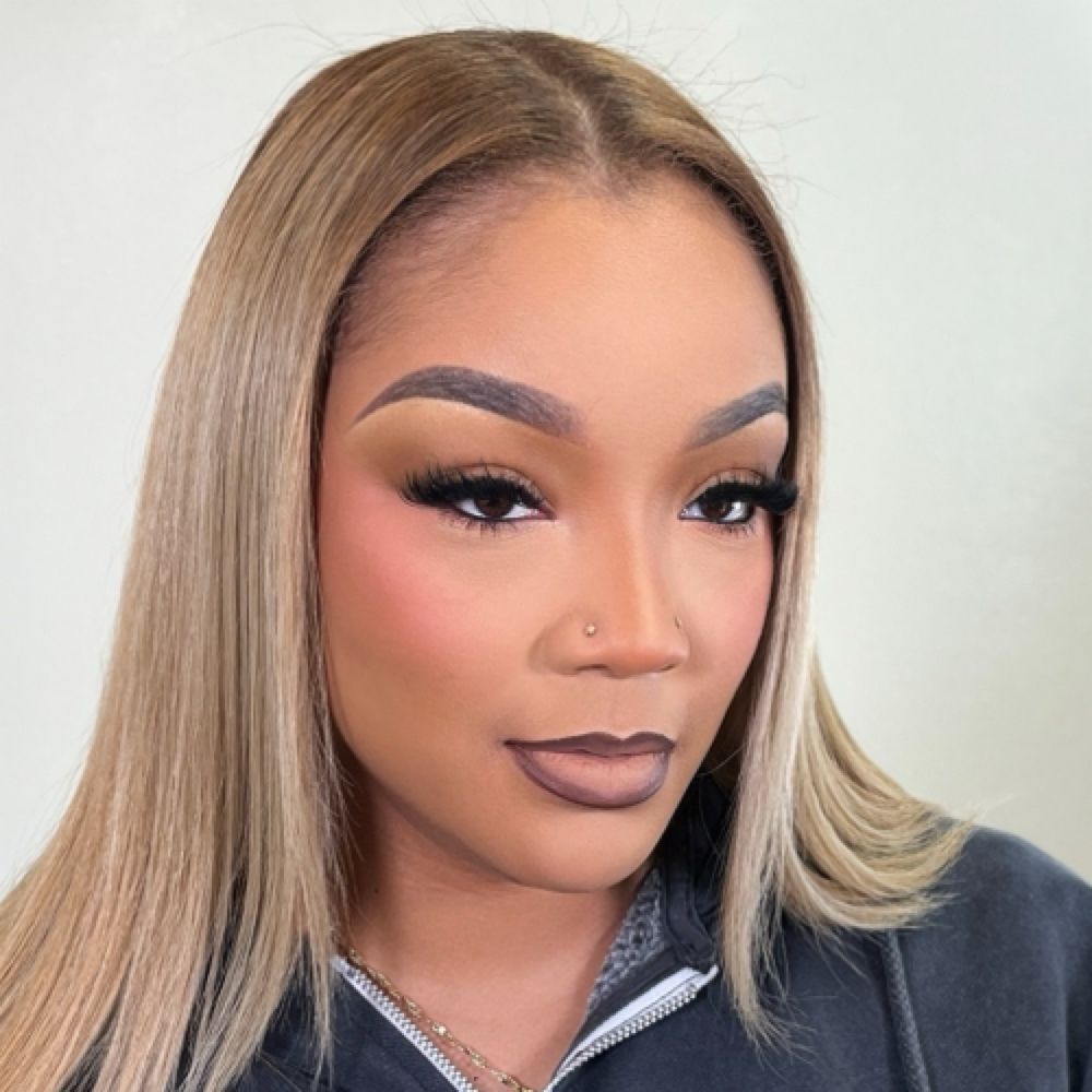 Sunday OR Monday Glam✨ at Glamd By Shi in Baton Rouge, LA