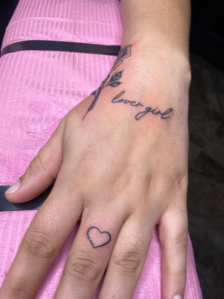 Small tattoo (2-3 inches)
