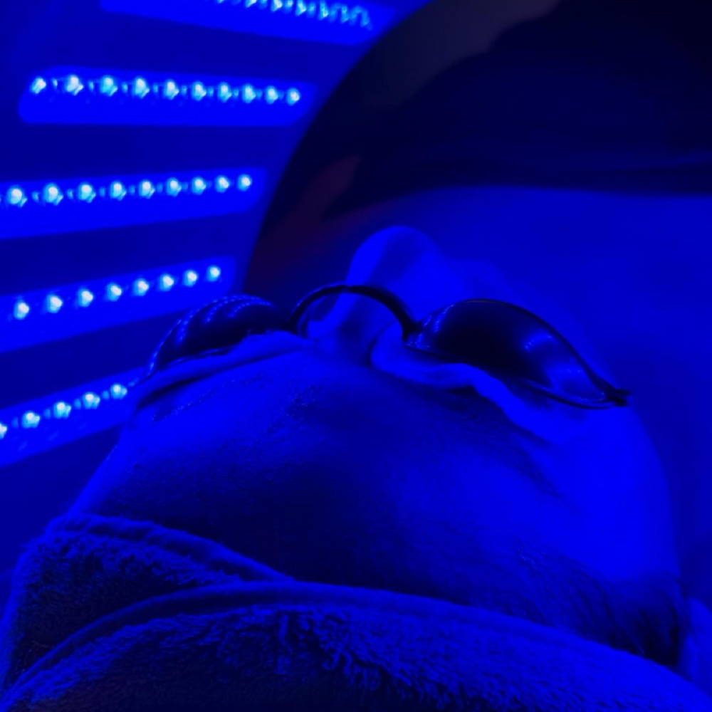 LED Therapy at LUXE Color Bar in Kennesaw, GA